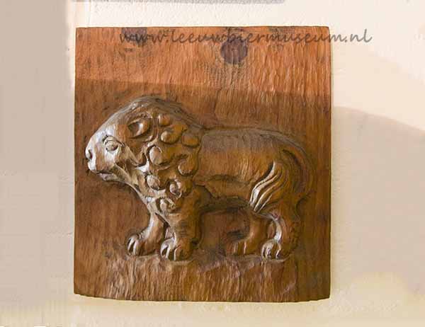 Leeuw bier houten bord proefexemplaar leeuw